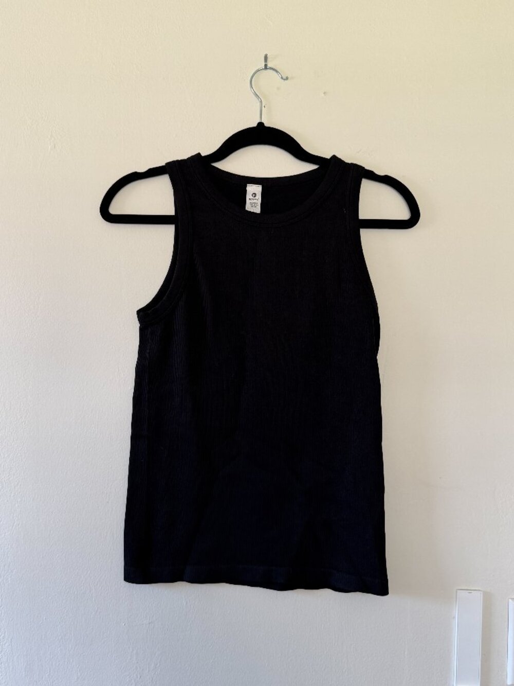 90 degree / black seamless ribbed tank top L